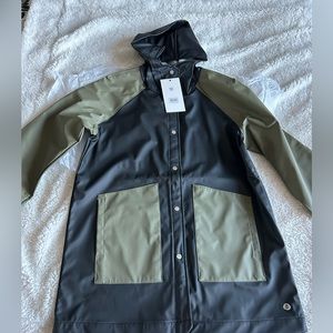 Herschel Women’s Rainwear Classic